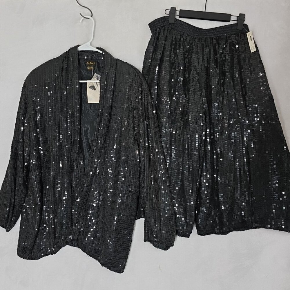 At Once Women's Vintage Collard Black Sequin Jacket & Pant Set 100% Silk W/Tags